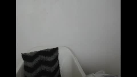 hotjessie0 online show from 01/24/25, 11:15