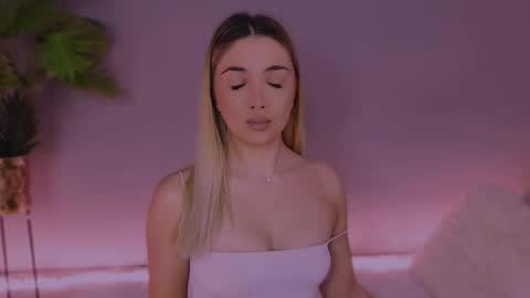 Maria online show from 01/07/26, 08:06