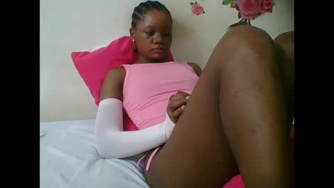 LOYCE online show from 10/31/25, 08:43