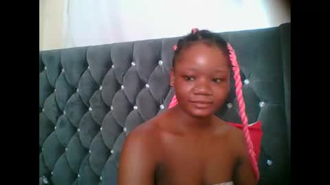 LOYCE online show from 12/15/25, 08:07