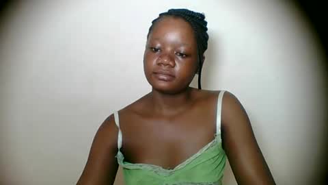 Snapshot of hotjeylee chatting on 04/20/26, 07:44 LOYCE online show from 04/20/26, 07:44