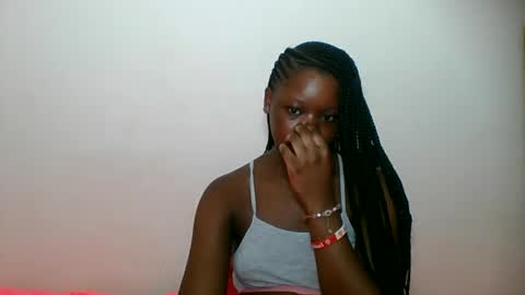 Snapshot of hotjeylee chatting on 05/08/26, 01:55 LOYCE online show from 05/08/26, 01:55