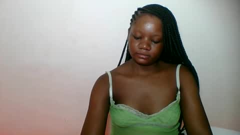 Snapshot of hotjeylee chatting on 05/08/26, 07:30 LOYCE online show from 05/08/26, 07:30