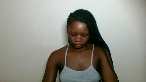 Snapshot of hotjeylee chatting on 05/18/26, 10:37 LOYCE online show from 05/18/26, 10:37