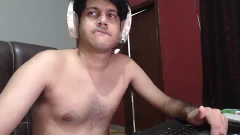 Snapshot of hotjkeanu chatting on 09/21/25, 10:33 James-Hotxx online show from 09/21/25, 10:33