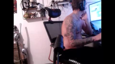 Snapshot of hotkinkytat chatting on 02/18/25, 11:22 hotkinkytat online show from 02/18/25, 11:22