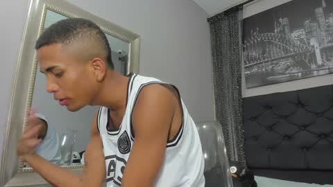 Hotkoljei online show from 01/28/25, 02:32