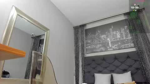 Hotkoljei online show from 02/12/25, 03:40