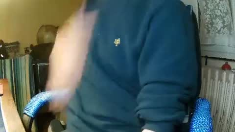 Snapshot of hotleopold chatting on 01/05/25, 11:33 hotleopold online show from 01/05/25, 11:33