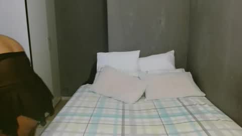 hotlilya online show from 06/07/26, 08:18