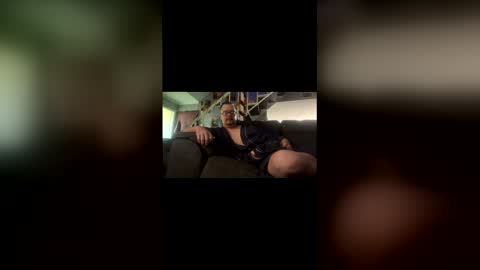 Snapshot of hotlionchub19 chatting on 02/08/26, 11:08 Pup Oafy and Daddy Phatkyd online show from 02/08/26, 11:08