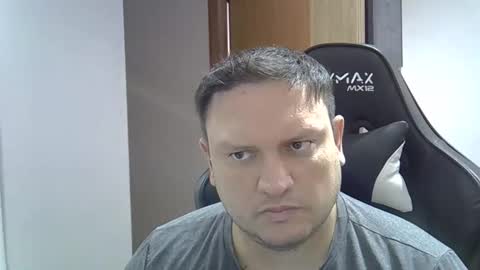 Snapshot of hotmaleintelligent chatting on 09/29/25, 12:21 GorgeousBrunet online show from 09/29/25, 12:21