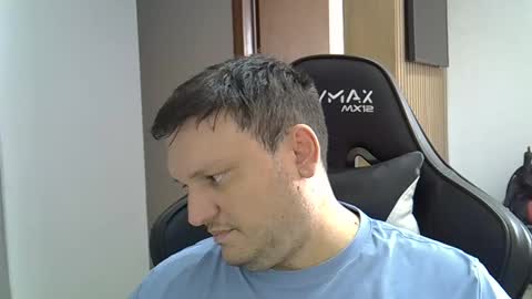 Snapshot of hotmaleintelligent chatting on 11/11/25, 12:16 GorgeousBrunet online show from 11/11/25, 12:16