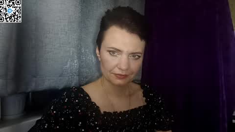 hotmamaqueen234 online show from 05/16/26, 07:34
