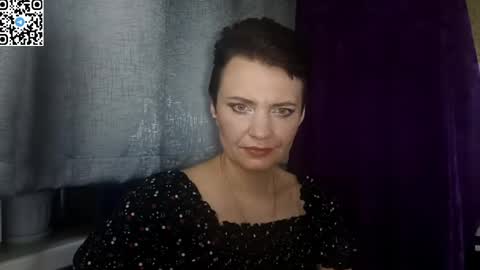hotmamaqueen234 online show from 05/16/26, 07:45