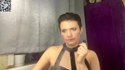 hotmamaqueen234 online show from 05/30/26, 08:06