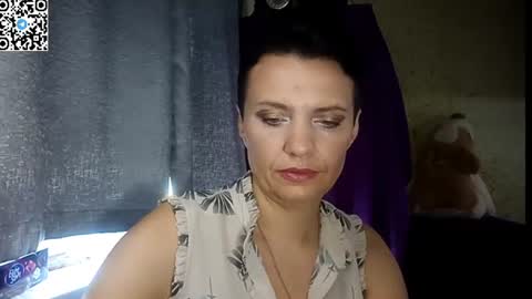 hotmamaqueen234 online show from 06/28/26, 12:33