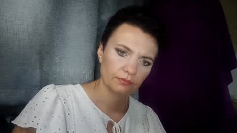 hotmamaqueen234 online show from 07/24/26, 07:34