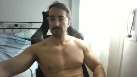 Snapshot of hotman_40_ chatting on 09/14/25, 01:43 hotman_40_ online show from 09/14/25, 01:43