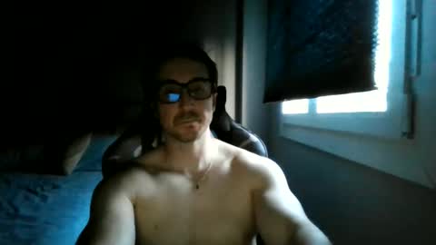 Snapshot of hotman_40_ chatting on 05/28/26, 07:11 hotman_40_ online show from 05/28/26, 07:11