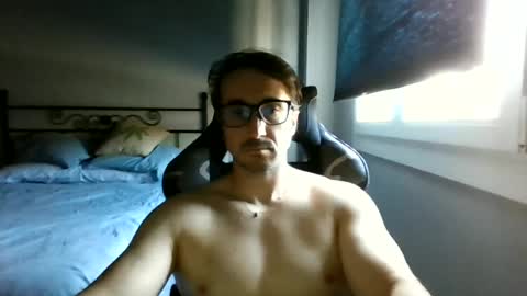 Snapshot of hotman_40_ chatting on 05/29/26, 08:45 hotman_40_ online show from 05/29/26, 08:45