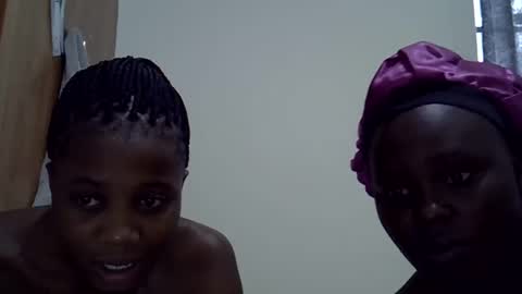 hotmary64 online show from 12/01/25, 11:37