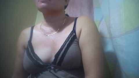 Snapshot of hotmatureladyxxx chatting on 11/21/25, 08:40 hotmatureladyxxx online show from 11/21/25, 08:40