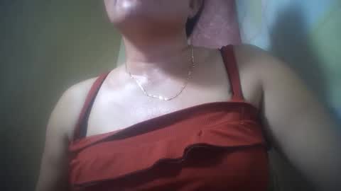 Snapshot of hotmatureladyxxx chatting on 11/28/25, 05:43 hotmatureladyxxx online show from 11/28/25, 05:43