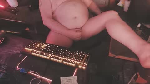 Snapshot of hotmike291112 chatting on 02/09/26, 08:29 hotmike291112 online show from 02/09/26, 08:29