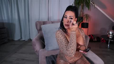 Snapshot of hotmilfbitch chatting on 03/06/25, 05:46 hotmilfbitch online show from 03/06/25, 05:46