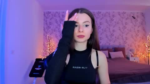 Snapshot of hotmolly_ chatting on 04/23/26, 01:46 hotmolly_ online show from 04/23/26, 01:46