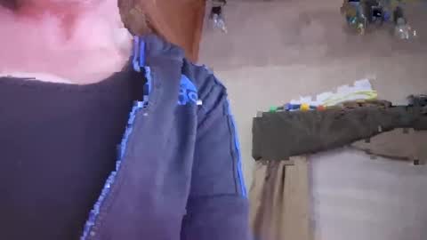 Snapshot of hotmom0610 chatting on 03/03/26, 07:47 hotmom0610 online show from 03/03/26, 07:47