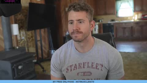 hotmuscles6t9 online show from 03/10/25, 07:40