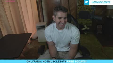 hotmuscles6t9 online show from 04/07/26, 06:08
