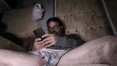 hotnriv13 online show from 04/15/26, 09:27