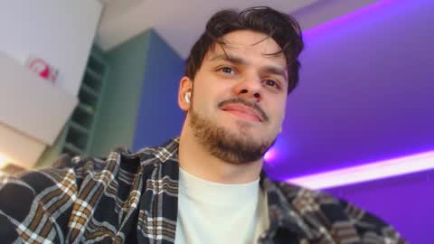 Snapshot of hotpolishsausage chatting on 12/15/24, 02:19 Jason online show from 12/15/24, 02:19