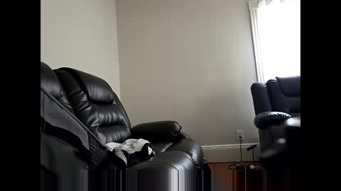 hotrox6942 online show from 04/13/26, 08:25