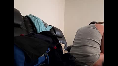 hotrox6942 online show from 04/14/26, 10:54