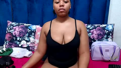 hotsmalltitsx online show from 07/14/26, 03:11