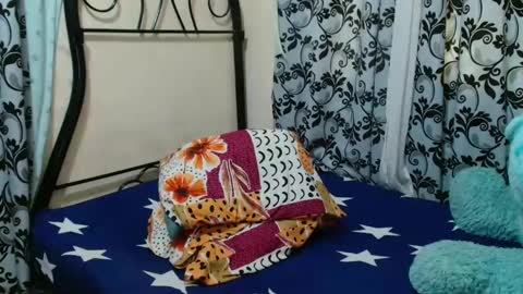 Snapshot of hotssofia4u chatting on 01/24/25, 06:35 sofia online show from 01/24/25, 06:35