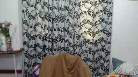 Snapshot of hotssofia4u chatting on 09/25/25, 02:37 sofia online show from 09/25/25, 02:37