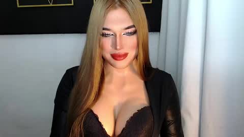 STELLA online show from 01/18/25, 06:56