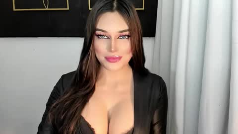 STELLA online show from 09/22/25, 09:44