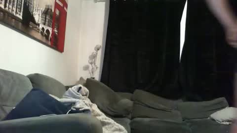 Snapshot of hotstrip22 chatting on 10/20/25, 03:12 Mark online show from 10/20/25, 03:12