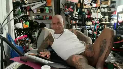hotstuff775616 online show from 07/05/26, 04:41