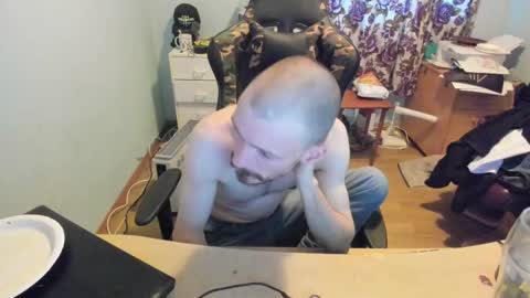 Snapshot of hotsummer1996 chatting on 03/07/25, 05:06 hot online show from 03/07/25, 05:06