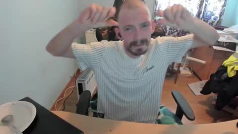 Snapshot of hotsummer1996 chatting on 03/09/25, 01:37 hot online show from 03/09/25, 01:37