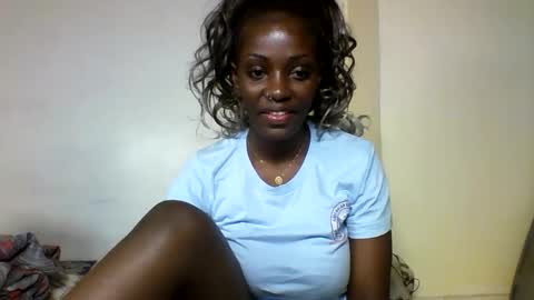 Snapshot of hott_amalia chatting on 09/09/25, 04:39 Amalia online show from 09/09/25, 04:39