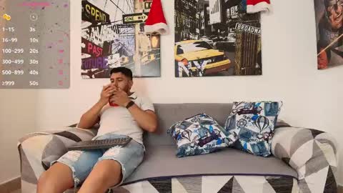 hott_asses online show from 12/09/24, 07:18