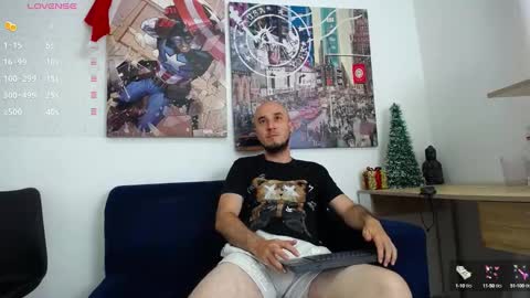hott_asses online show from 12/19/24, 05:50